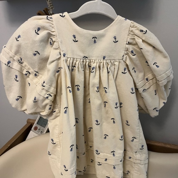 Marks & Spencer Other - 3-6 months Cream Floral Puff Sleeve Dress